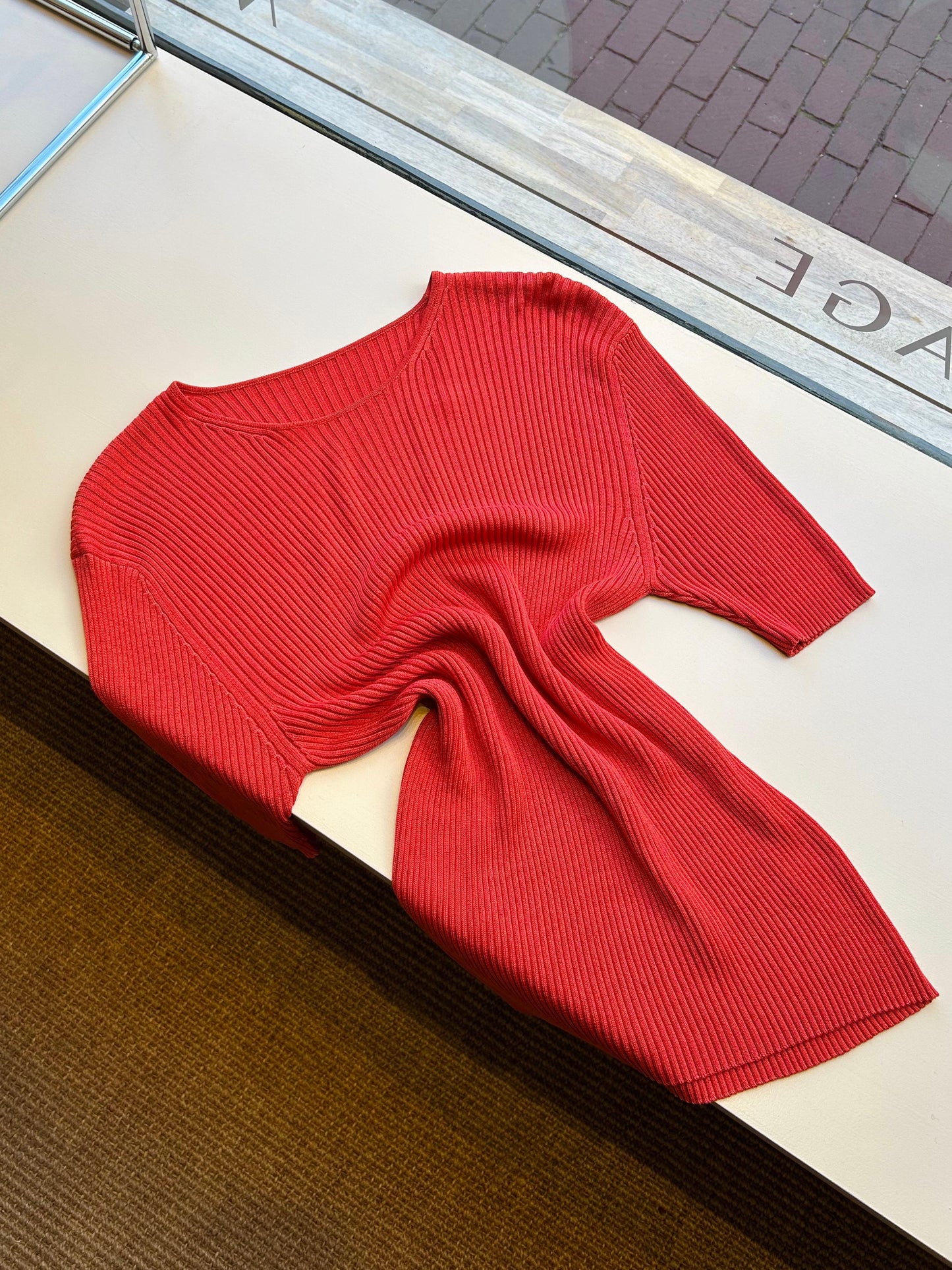 Silk rib top | Soft red