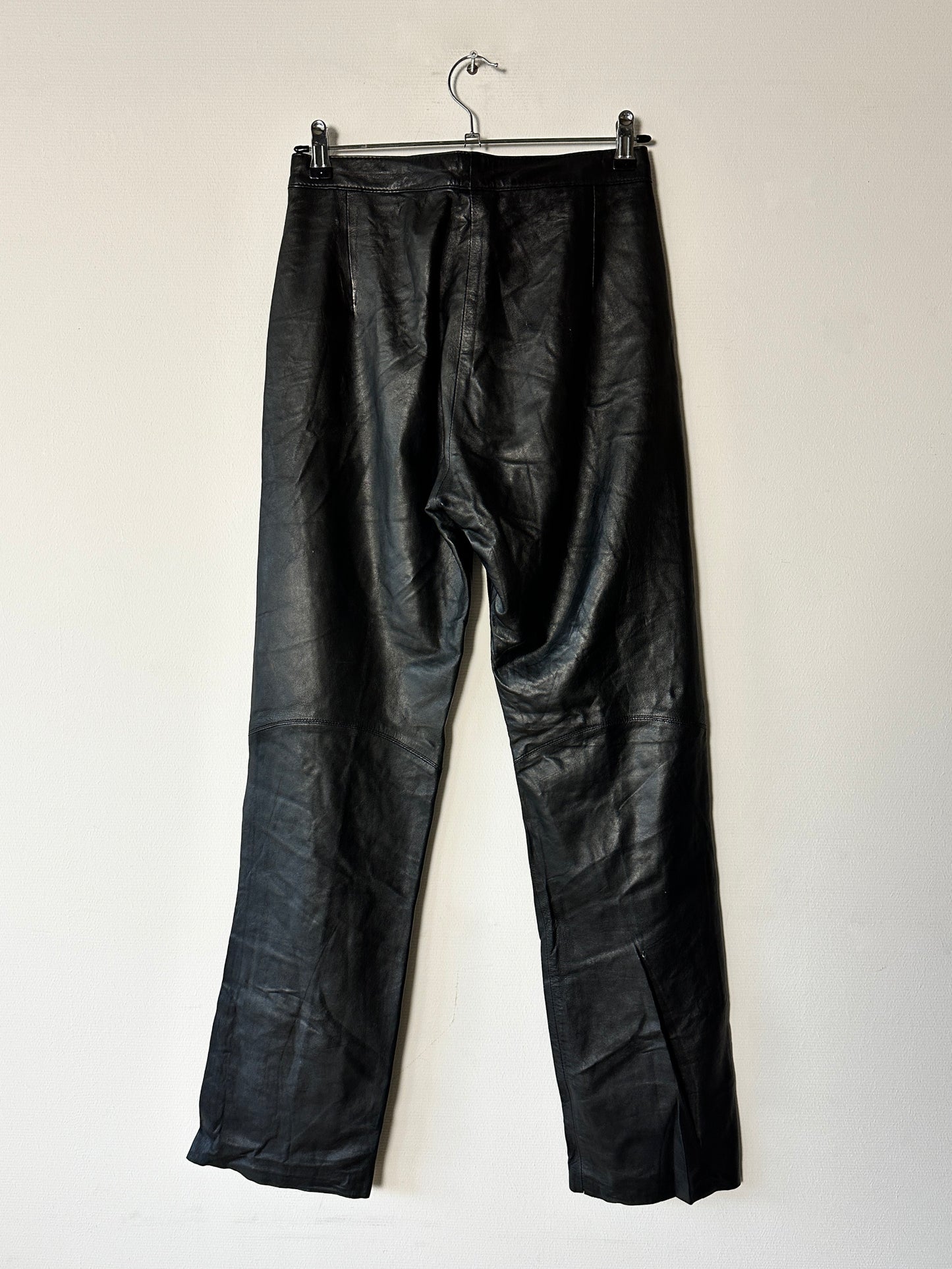 Leather trousers | Black