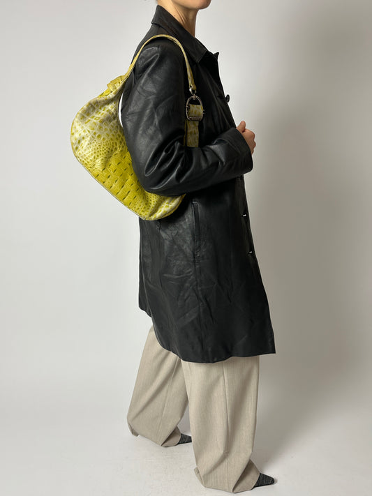 Leather shoulder bag | Toxic green