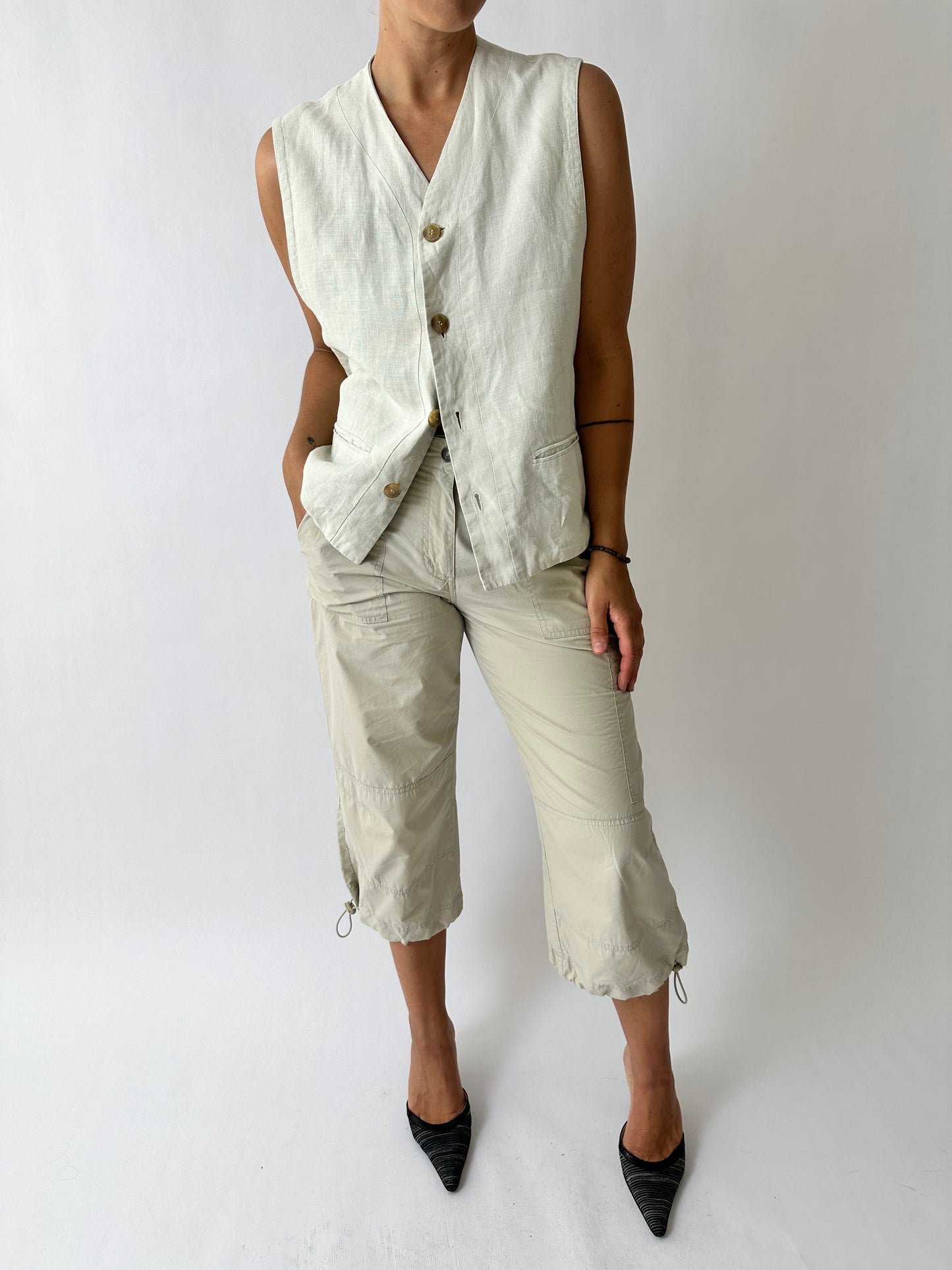 Linen vest | Stone