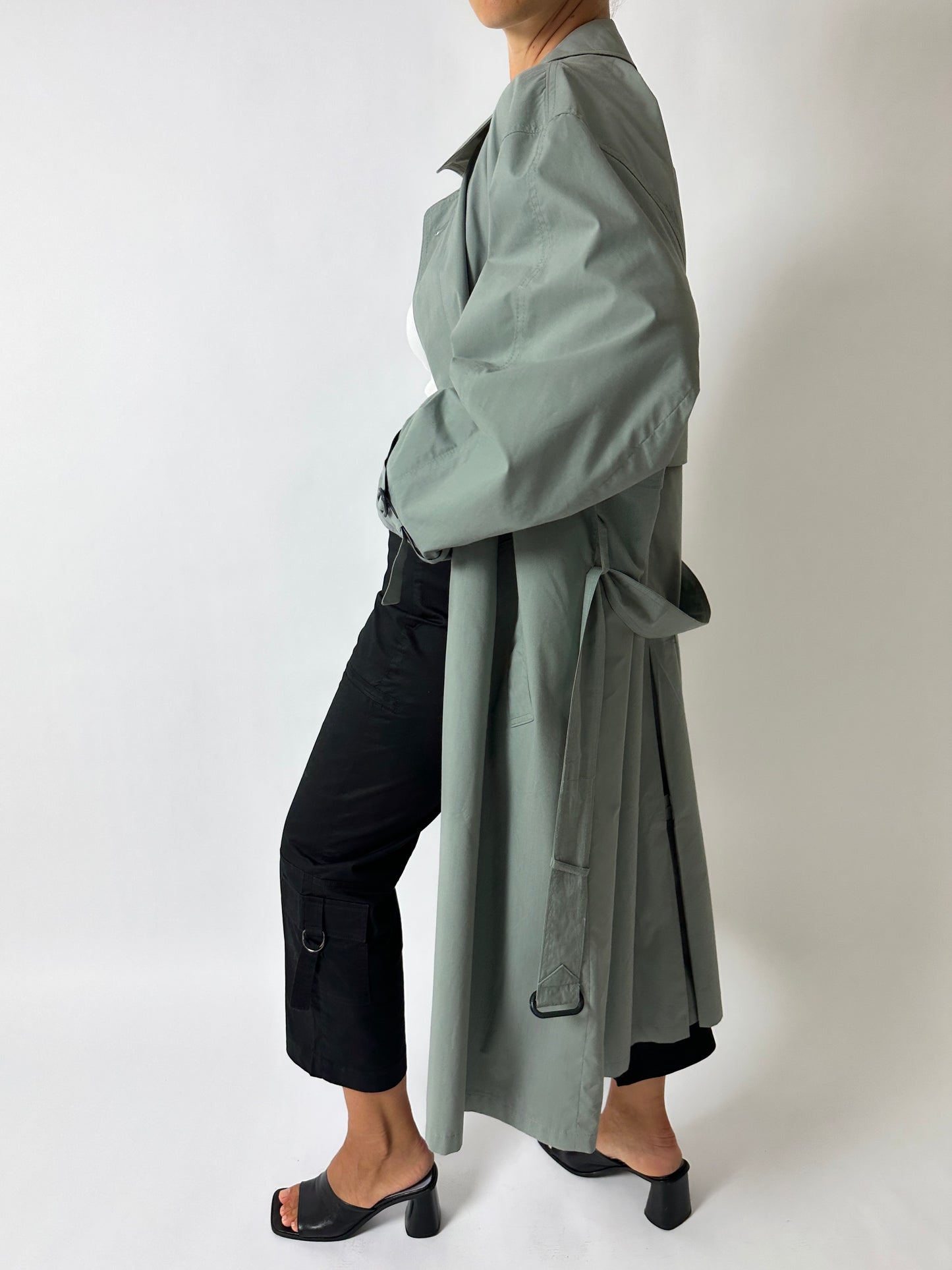 Long trench coat | Soft green