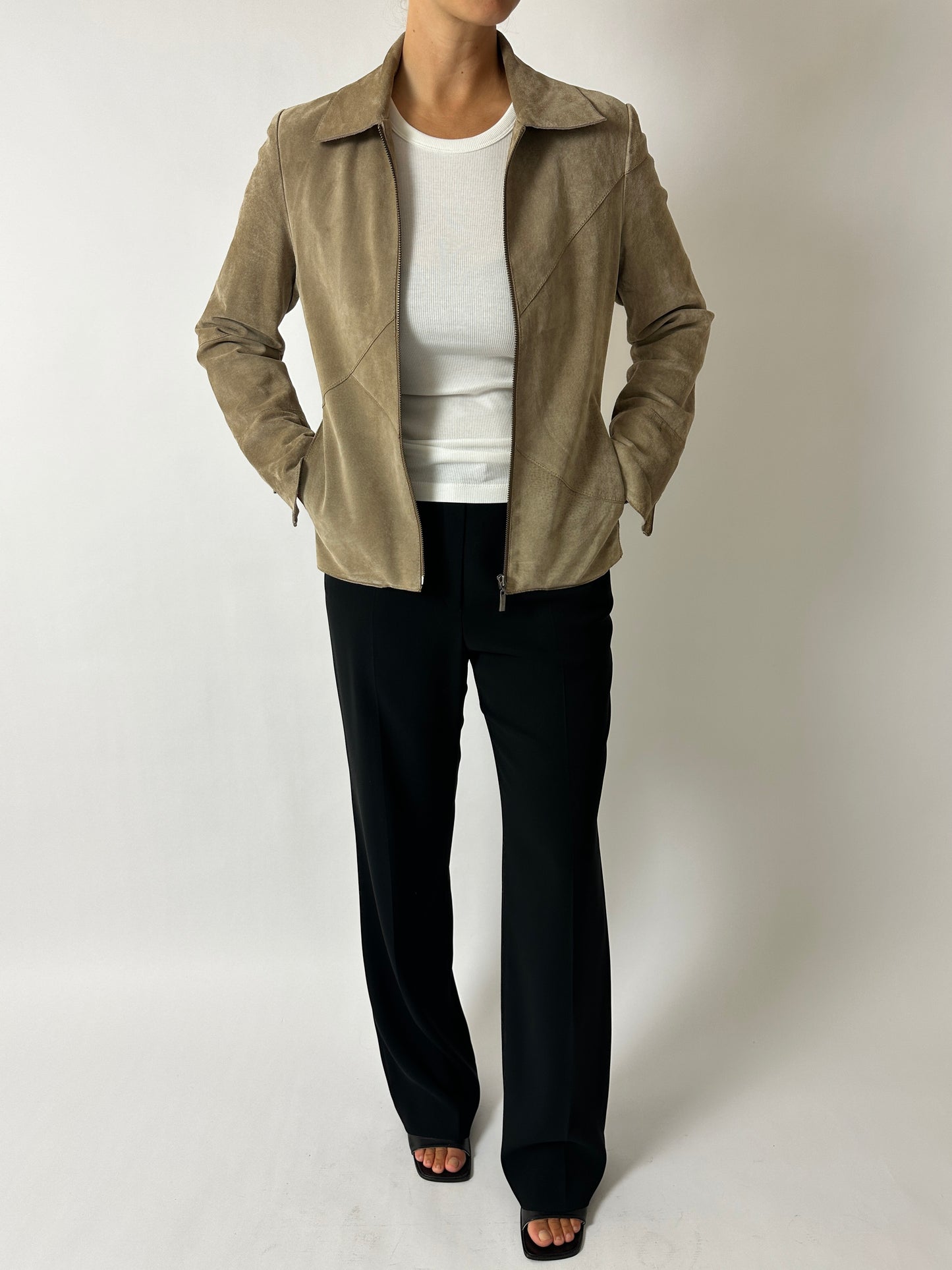 Suede fitted jacket | Stone beige