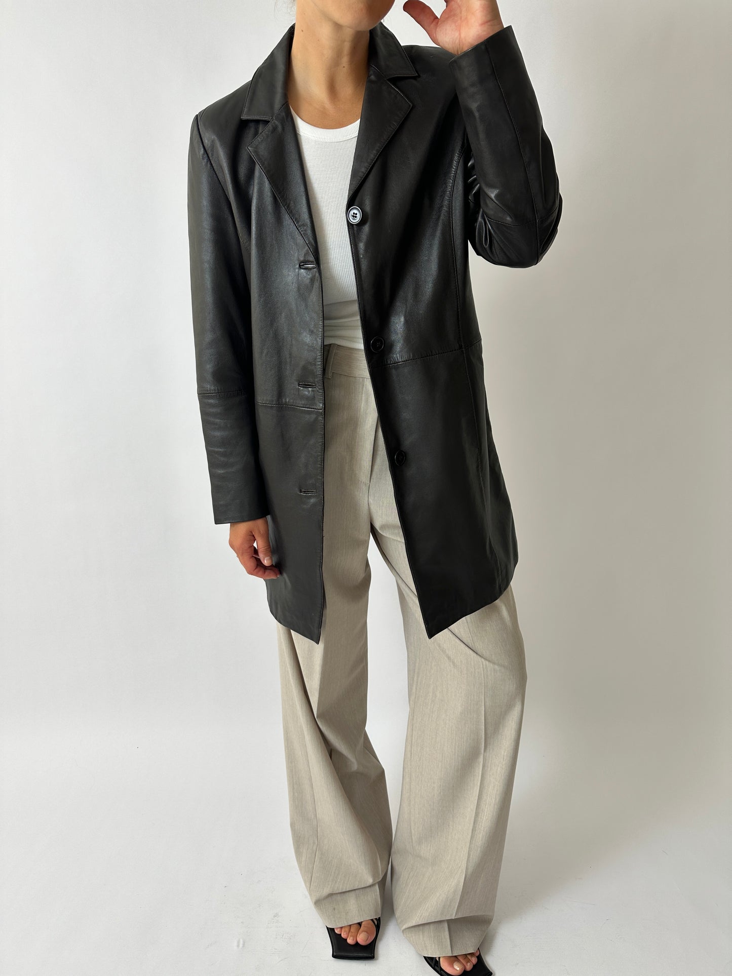 Long leather coat | Dark brown