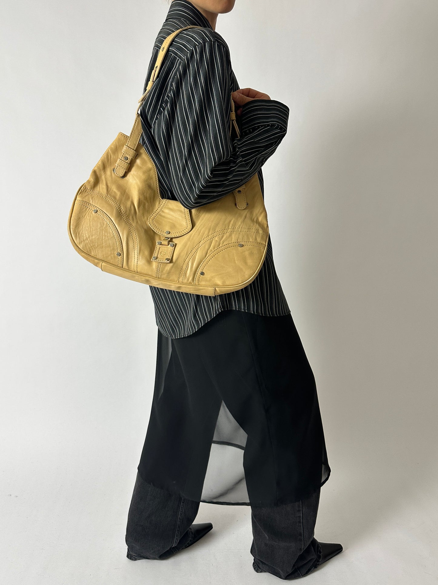 Balenciaga shoulder bag | Butter beige