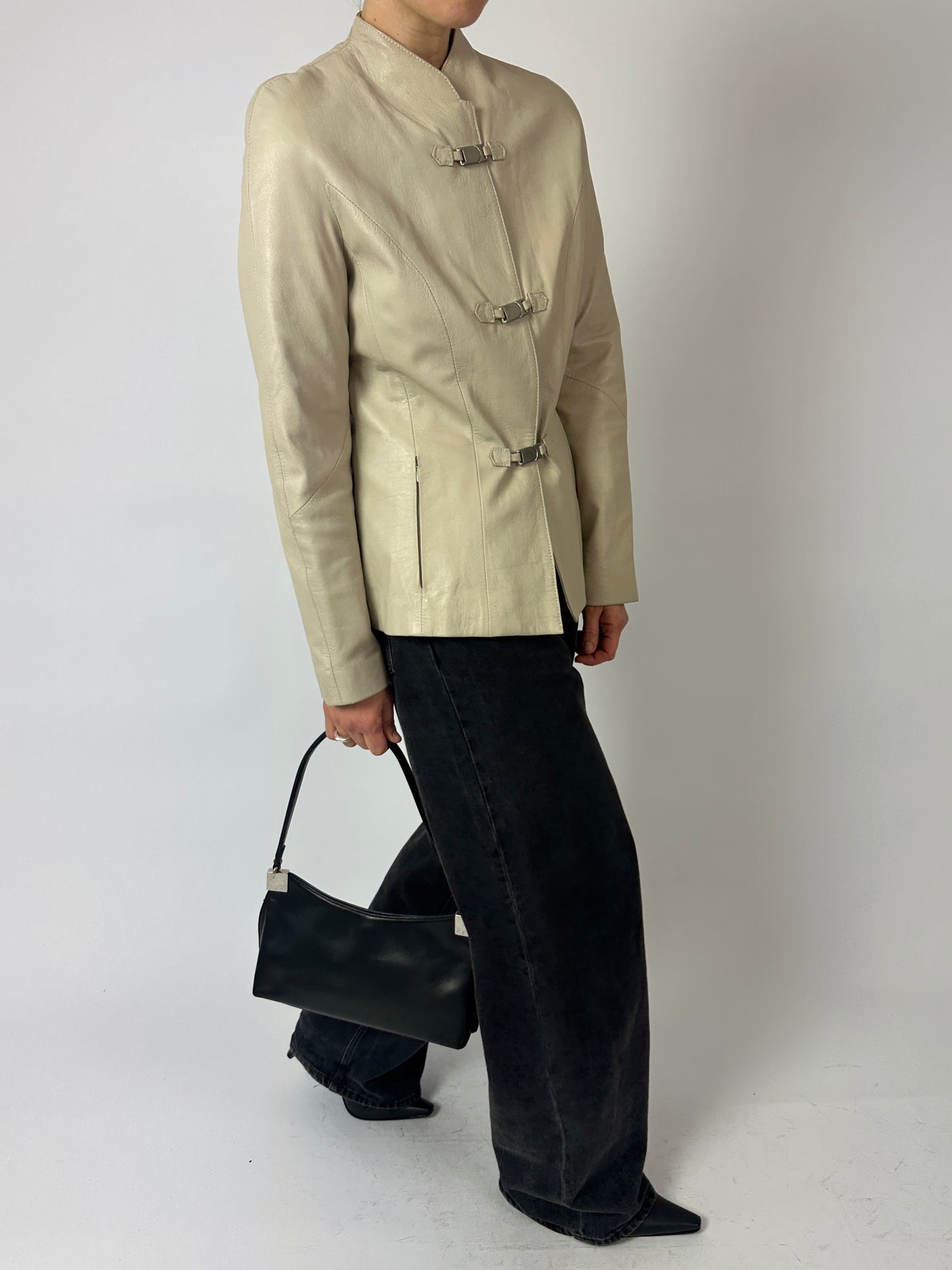 Leather fitted jacket | Stone