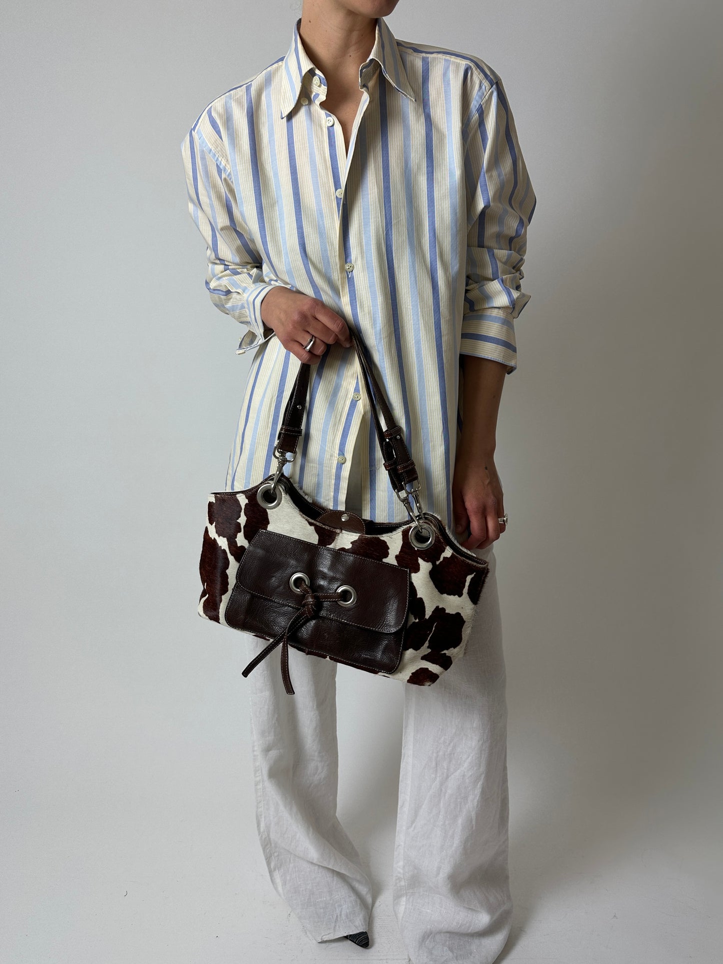 Cow leather shoulder bag | Brown