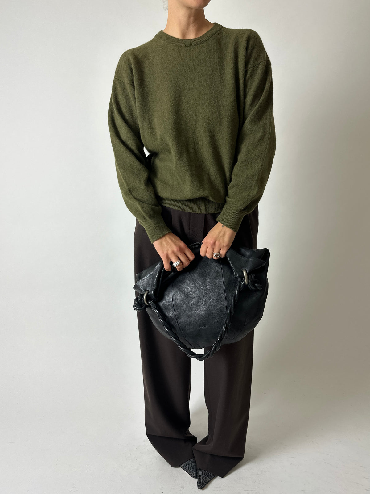 Leather shoulder bag | Black