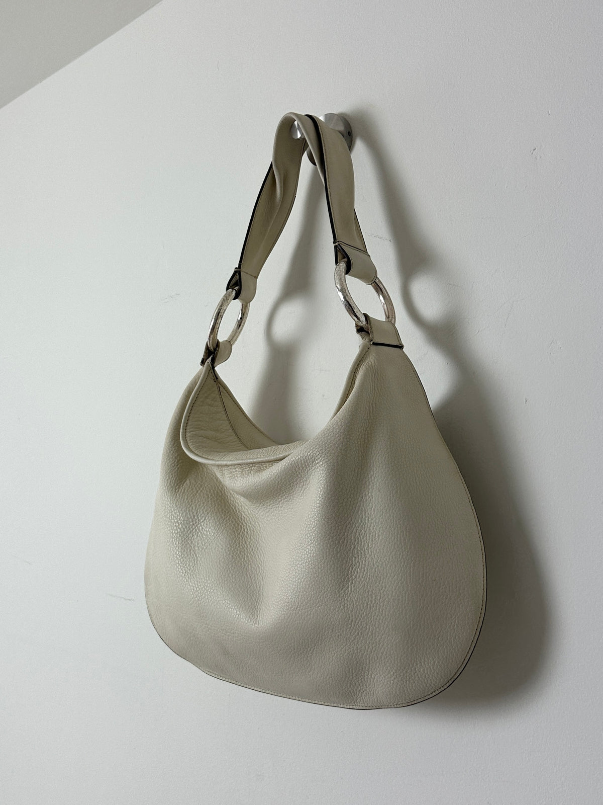 Leather shoulder bag | Cream