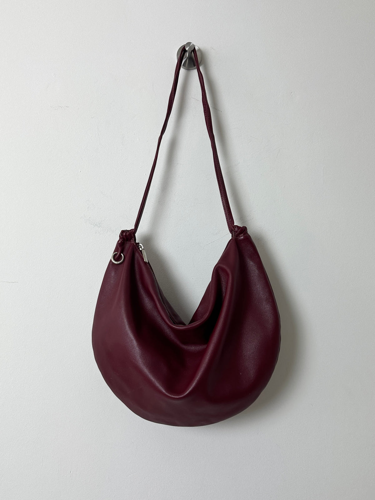 Leather shoulder / crossbody bag | Bordeaux red