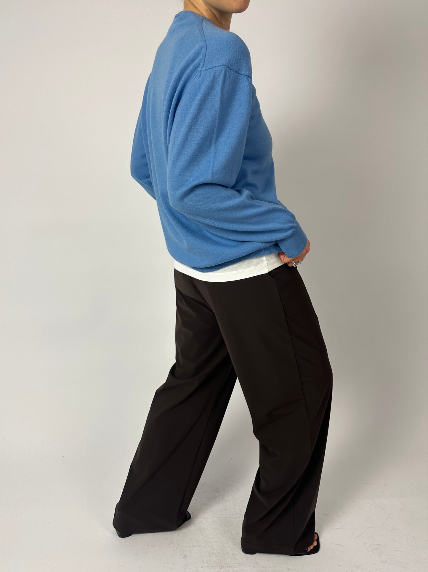 Wool blend v-neck sweater | Light Blue