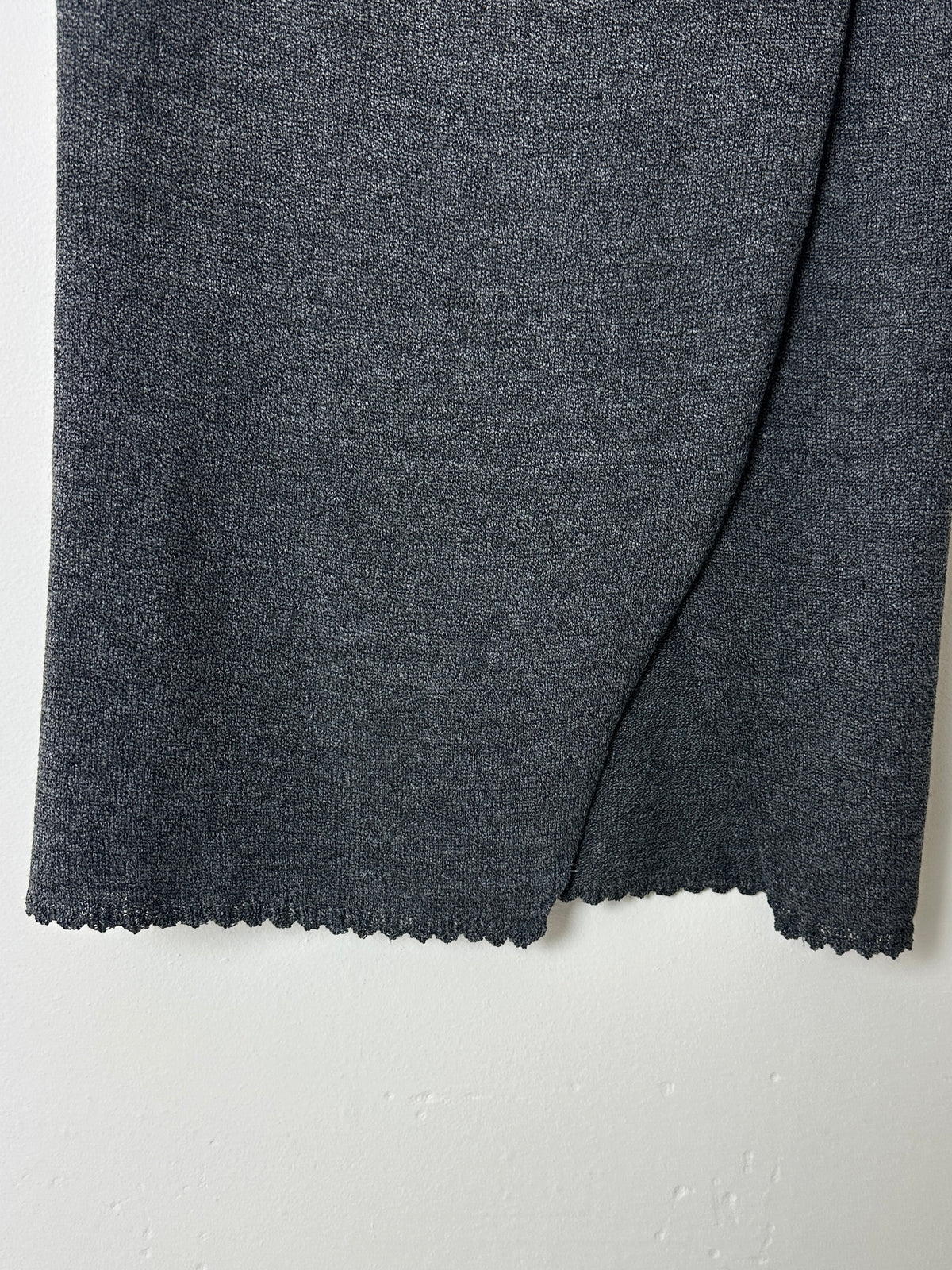 Knitted wrap skirt | Charcoal. grey