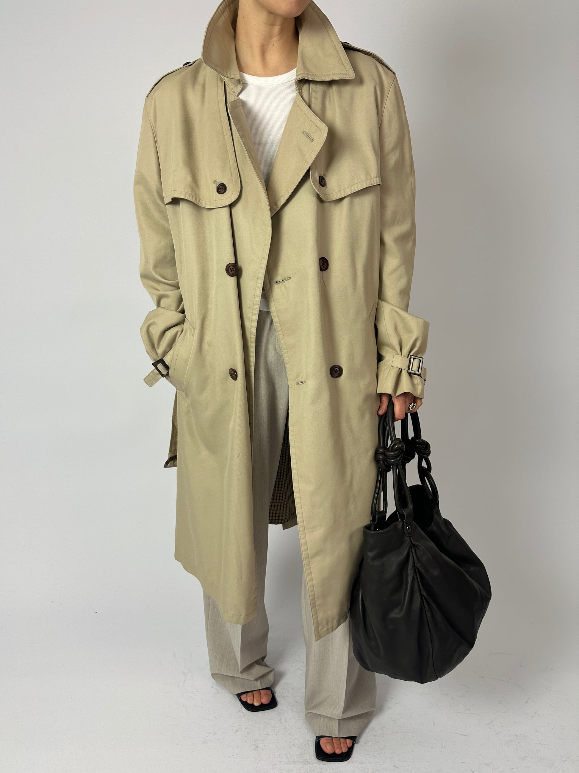 Long classic trenchcoat curated vintage coat made of soft cotton blend in a butter beige color, timeless wardrobe staple