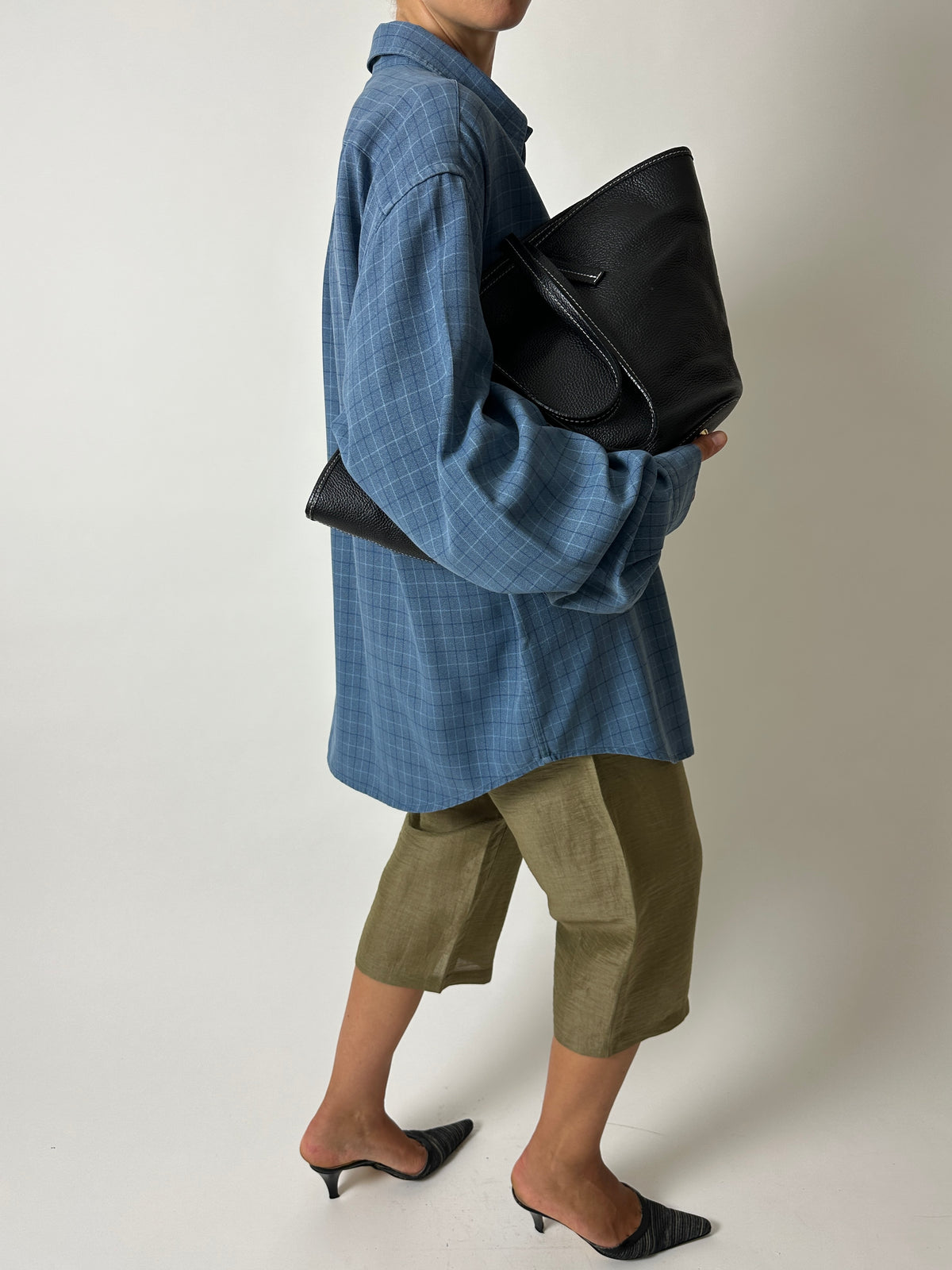 Capri trousers | Olive green