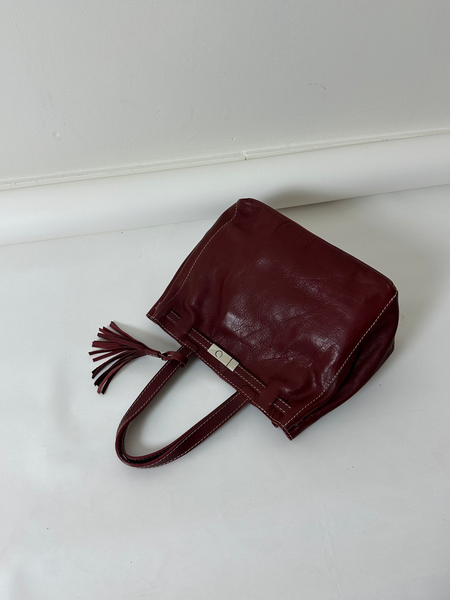 Leather shoulder bag | Bordeaux