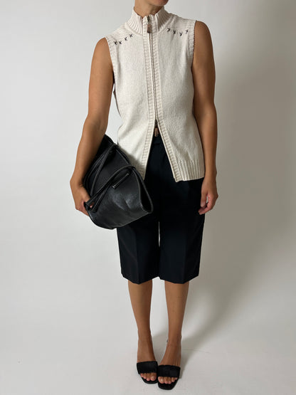 Zip-up sleeveless vest | Soft ecru