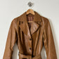 Leather belted coat | Cognac