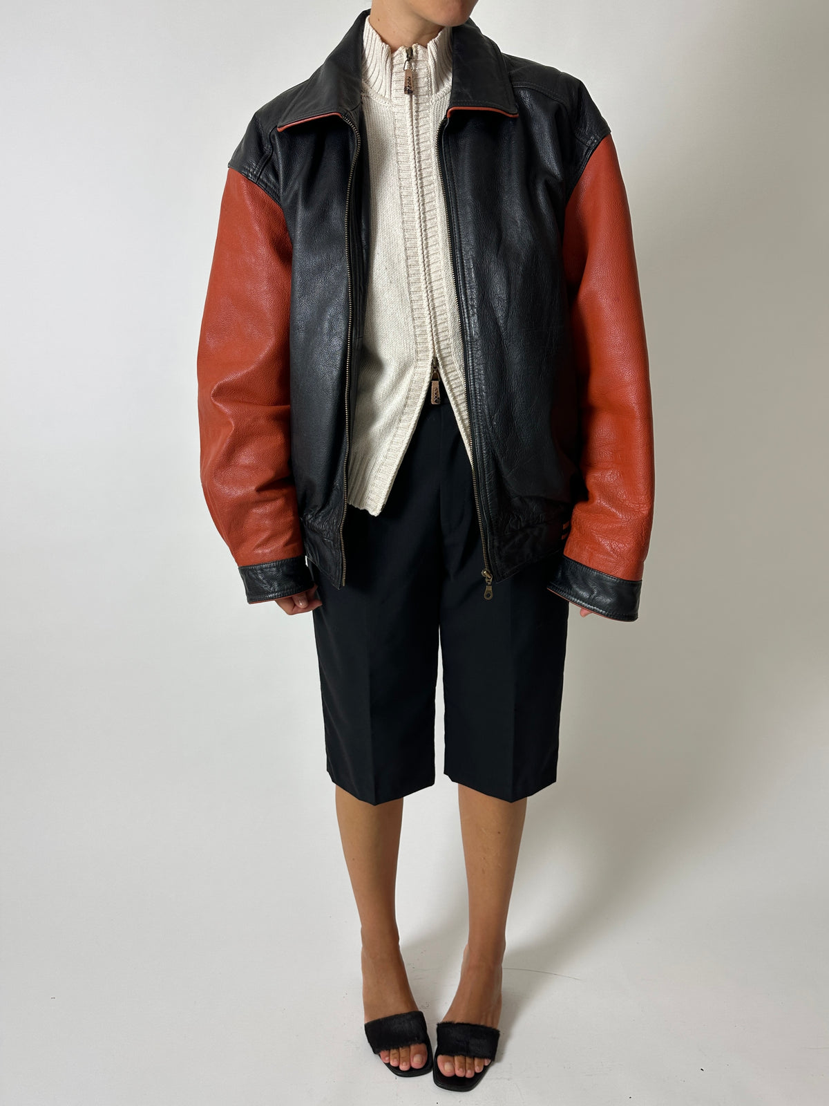 Zip-up sleeveless vest | Soft ecru