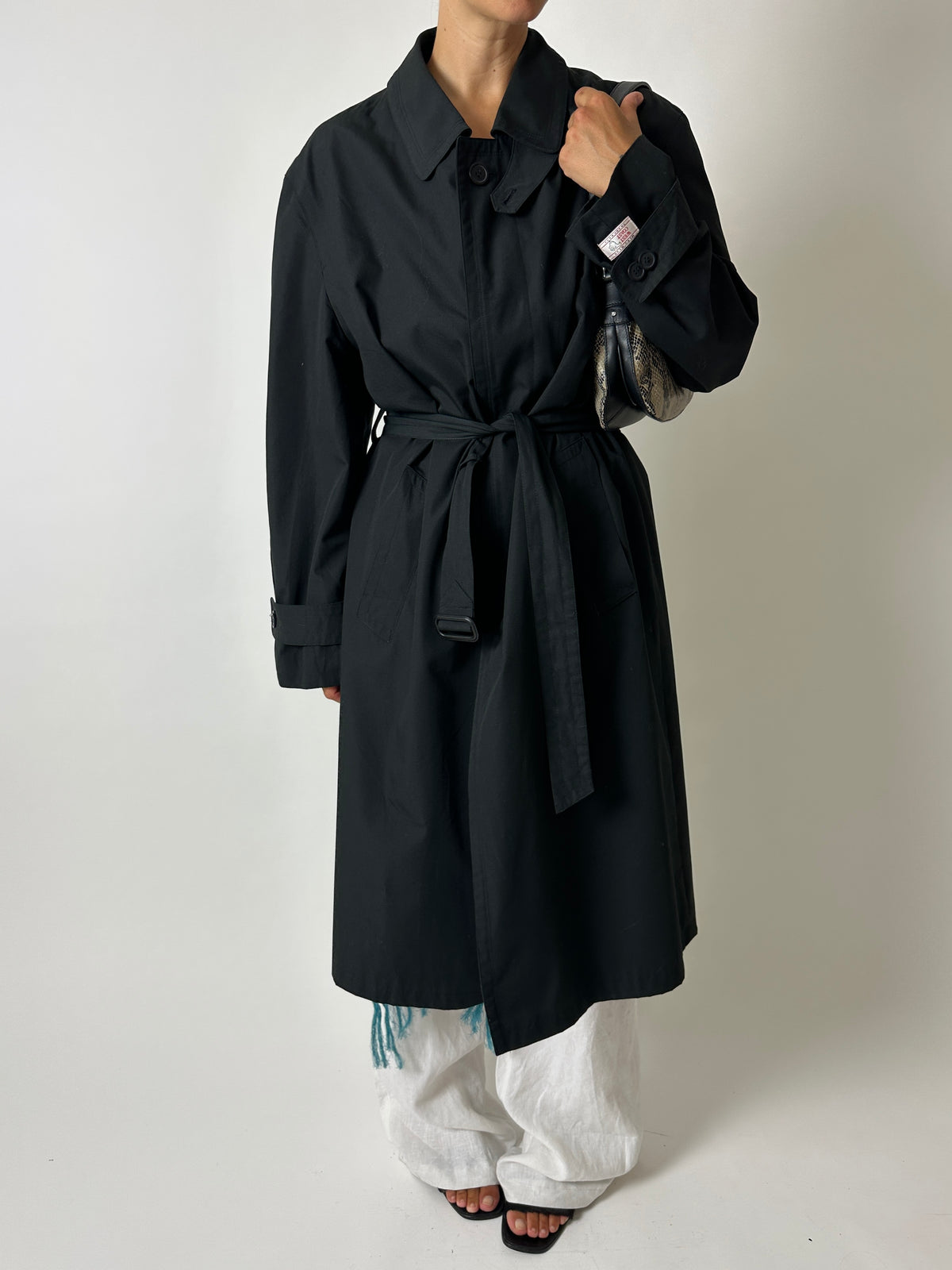 Oversized trench coat | Black