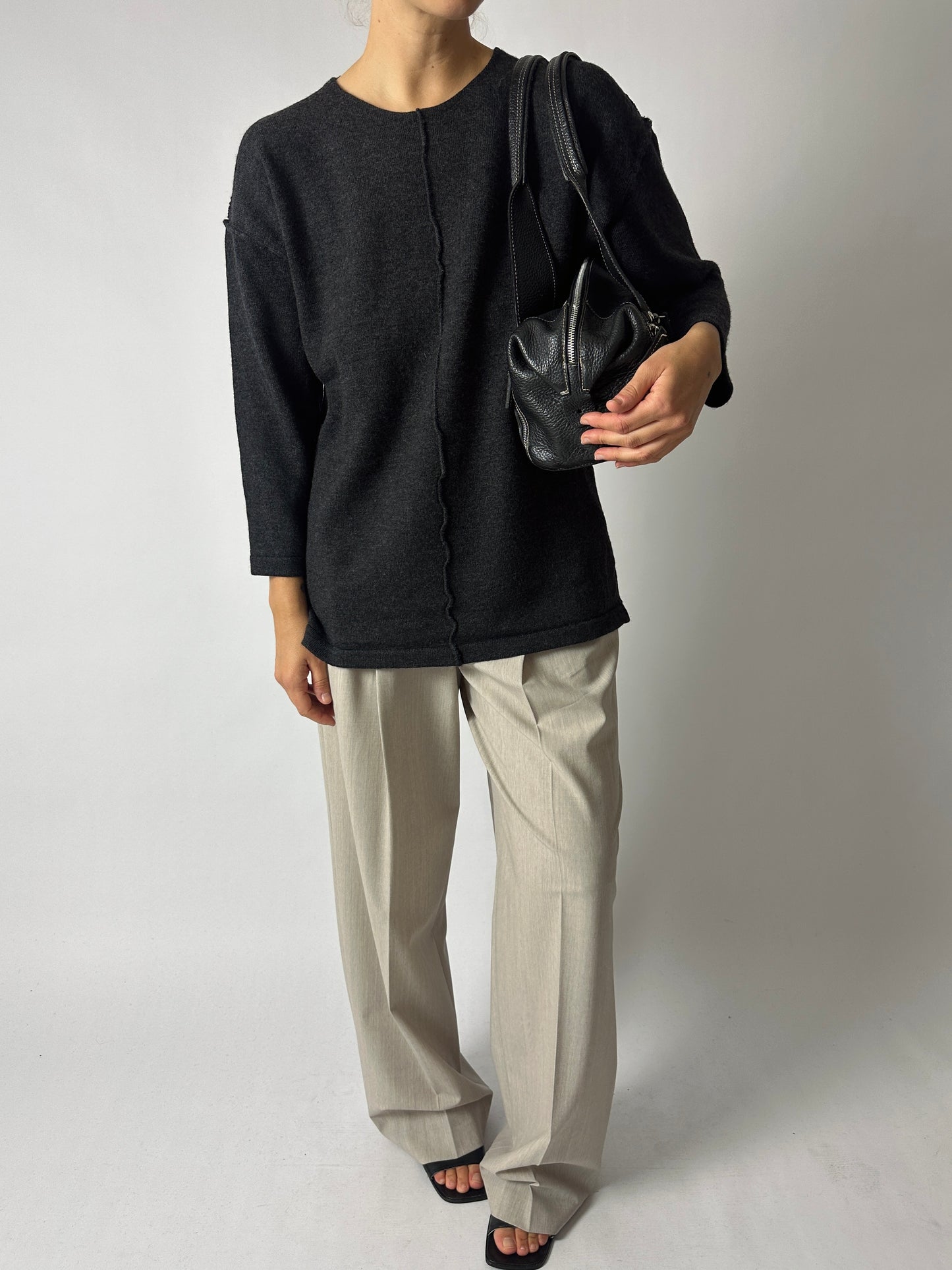 Wool jumper | Dark grey