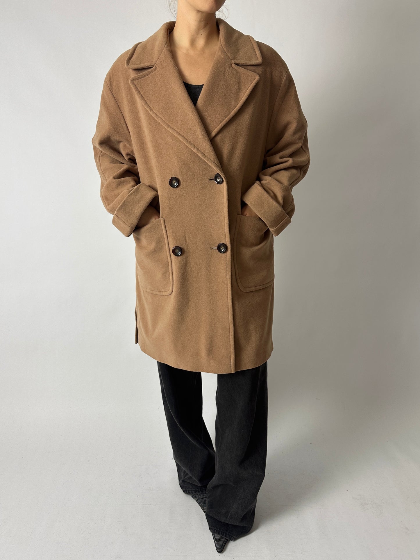 Oversized double-breasted coat | Soft camel