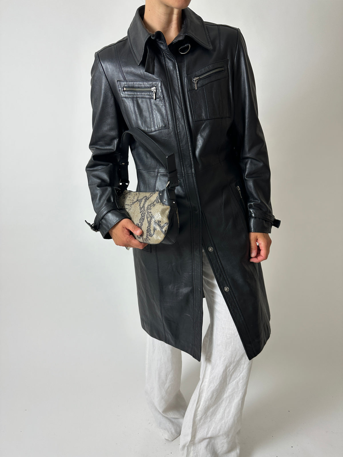 Long leather coat | Black