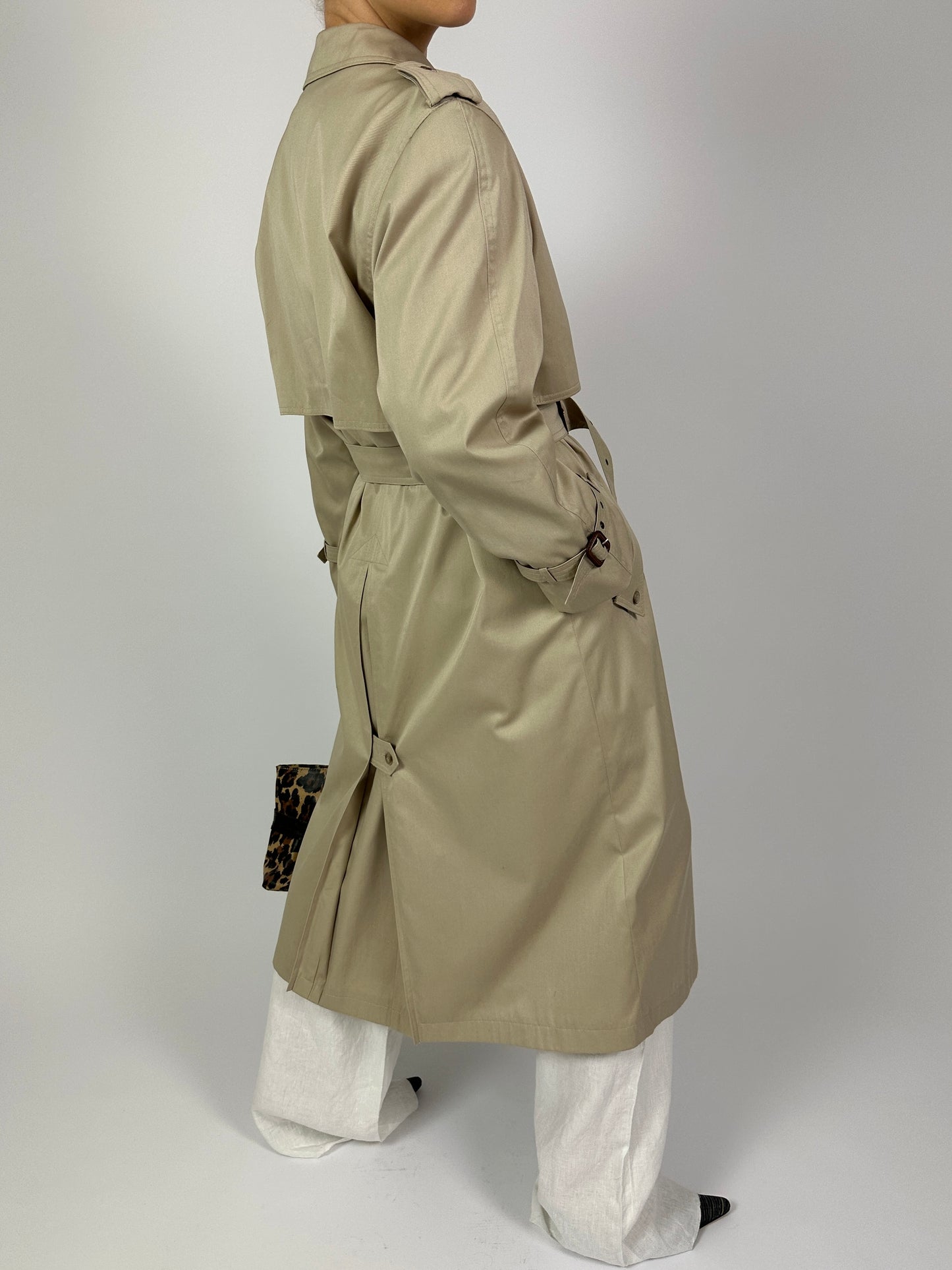 Long trench coat | Soft beige