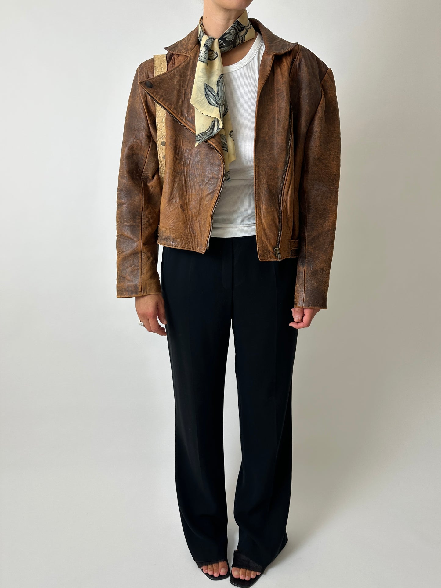 Minimal leather bike jacket | Brown