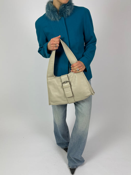 Leather shoulder bag | Stone