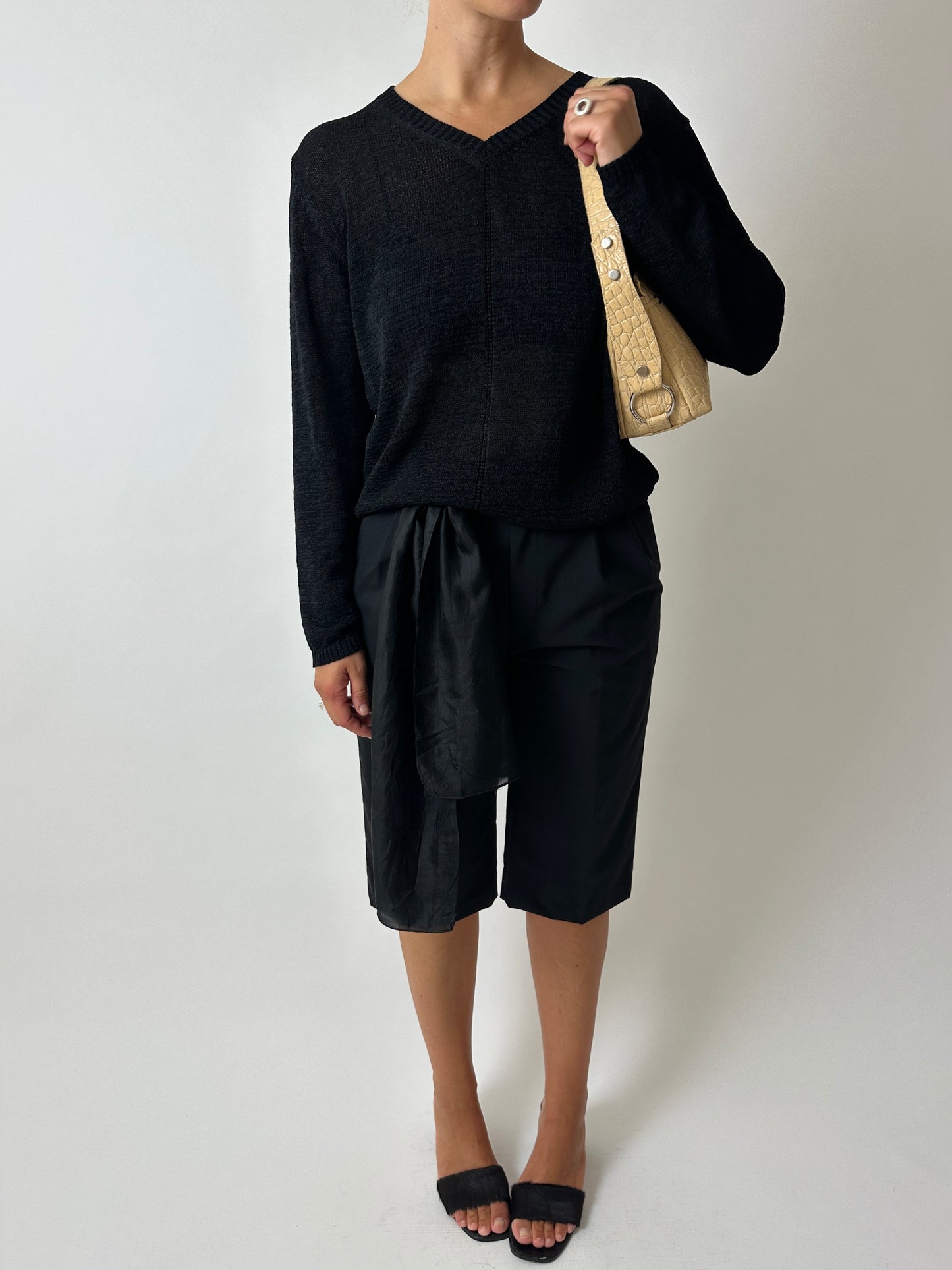 Knitted sweater | Black