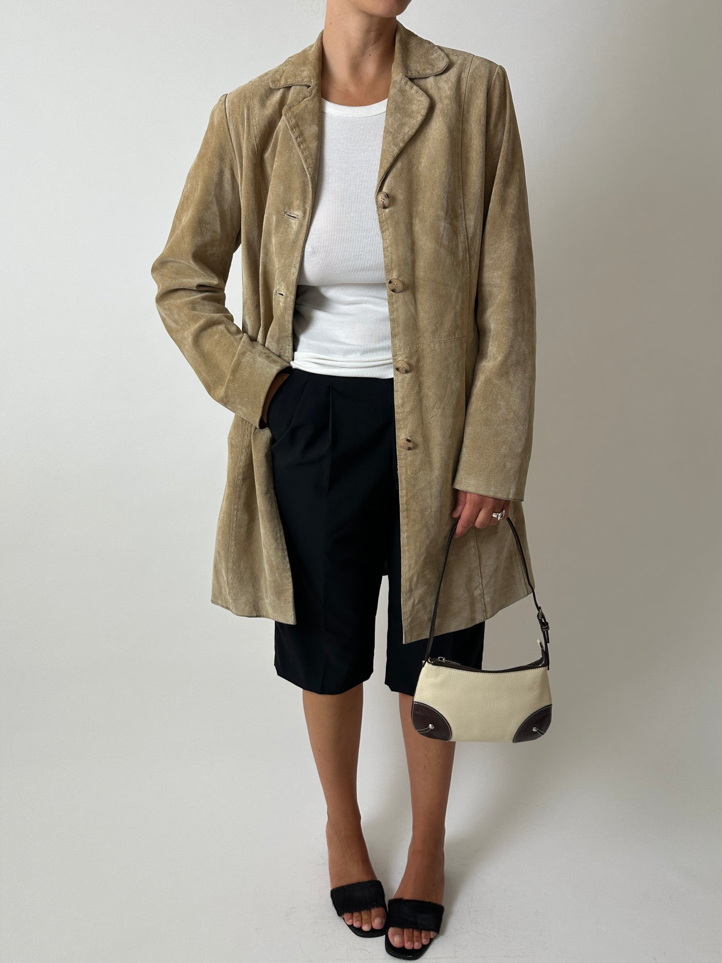 Long suede coat | Soft sand