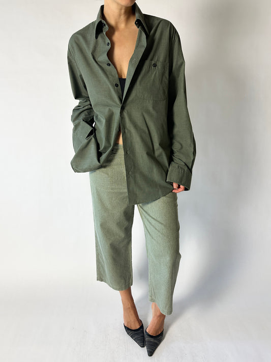 Cropped linen trousers | Soft green
