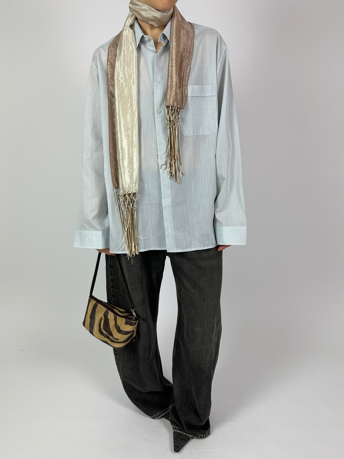 Satin fringed scarf | Powder