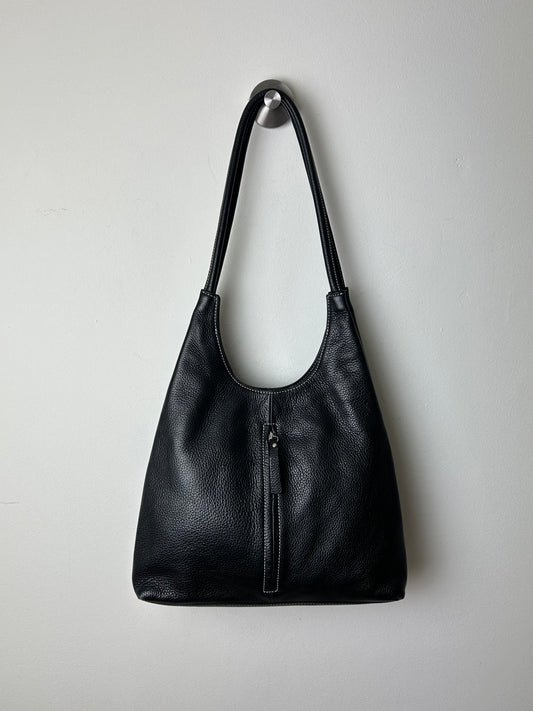 Leather triangle tote bag | Black