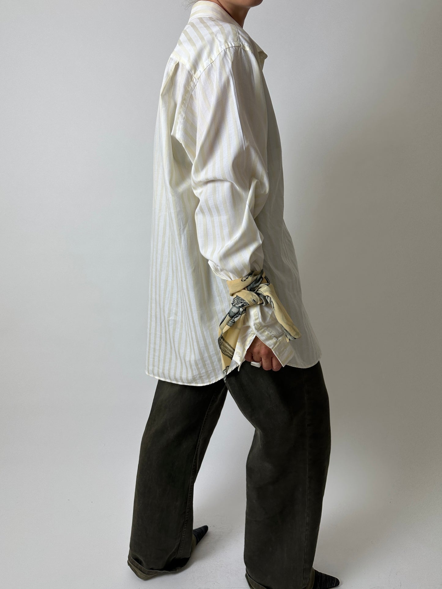 Oversized striped shirt | Off white | Butter