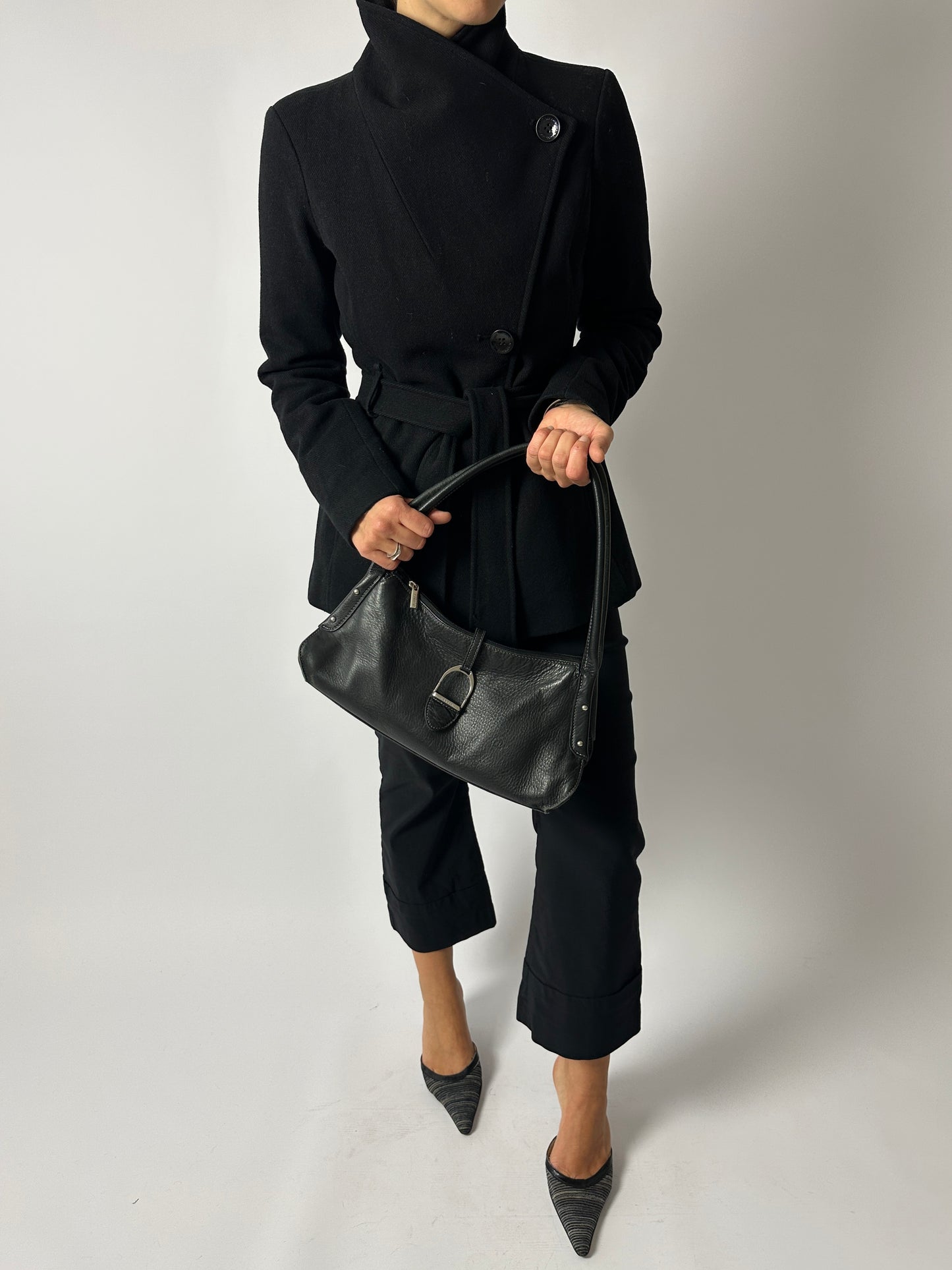 Leather shoulder bag | Black