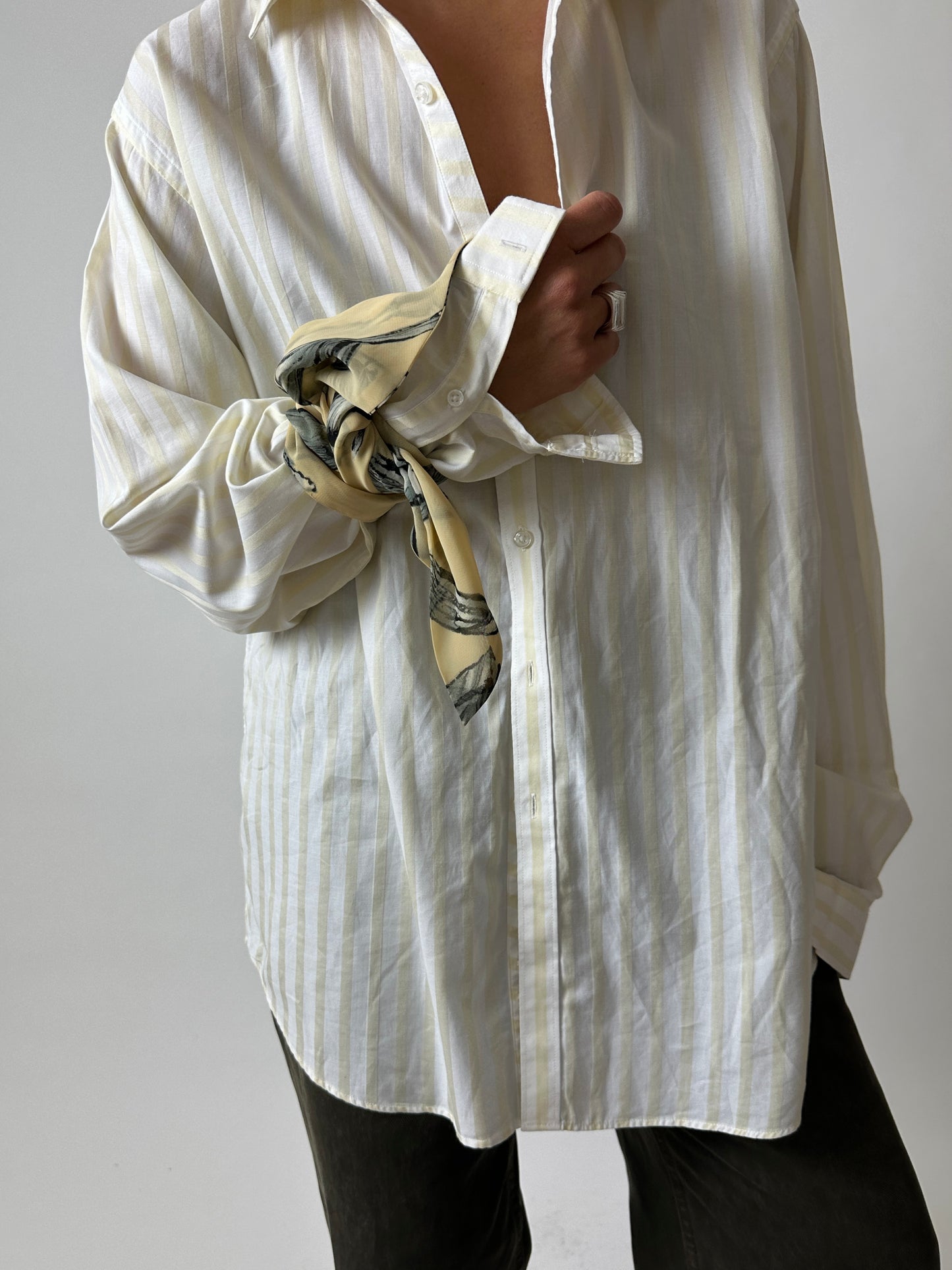 Oversized striped shirt | Off white | Butter