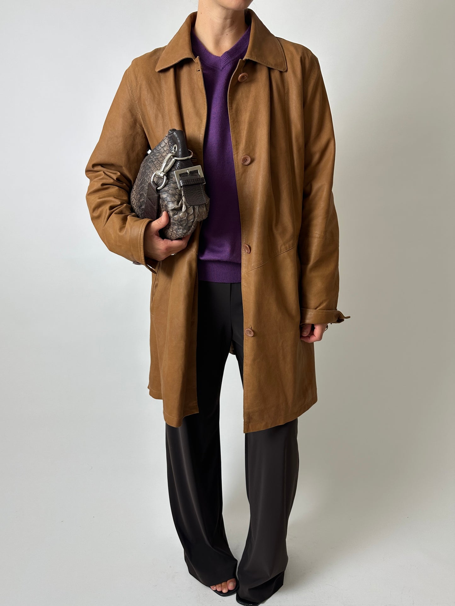 Long leather coat | Brown