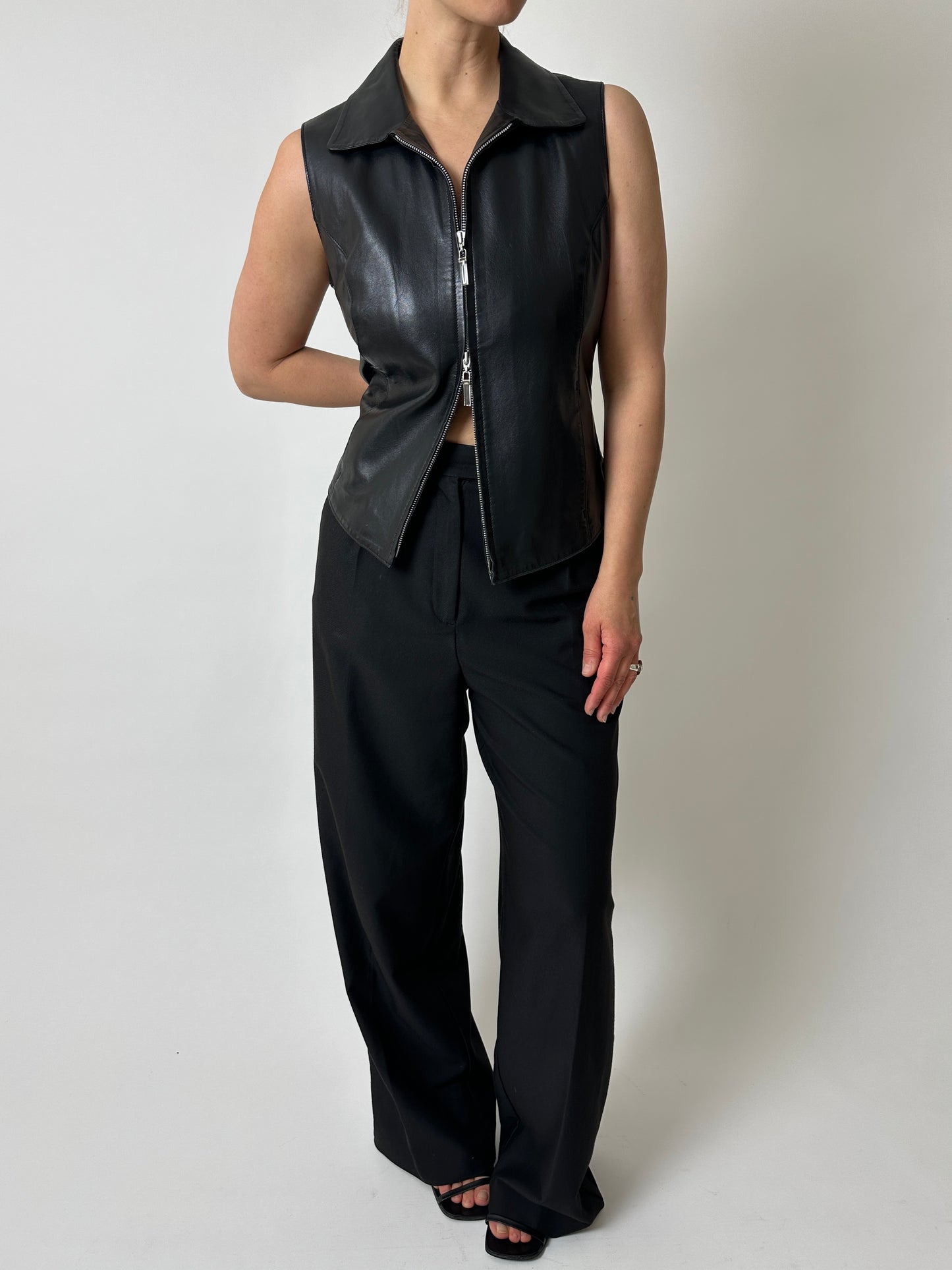 Leather zip vest | Black