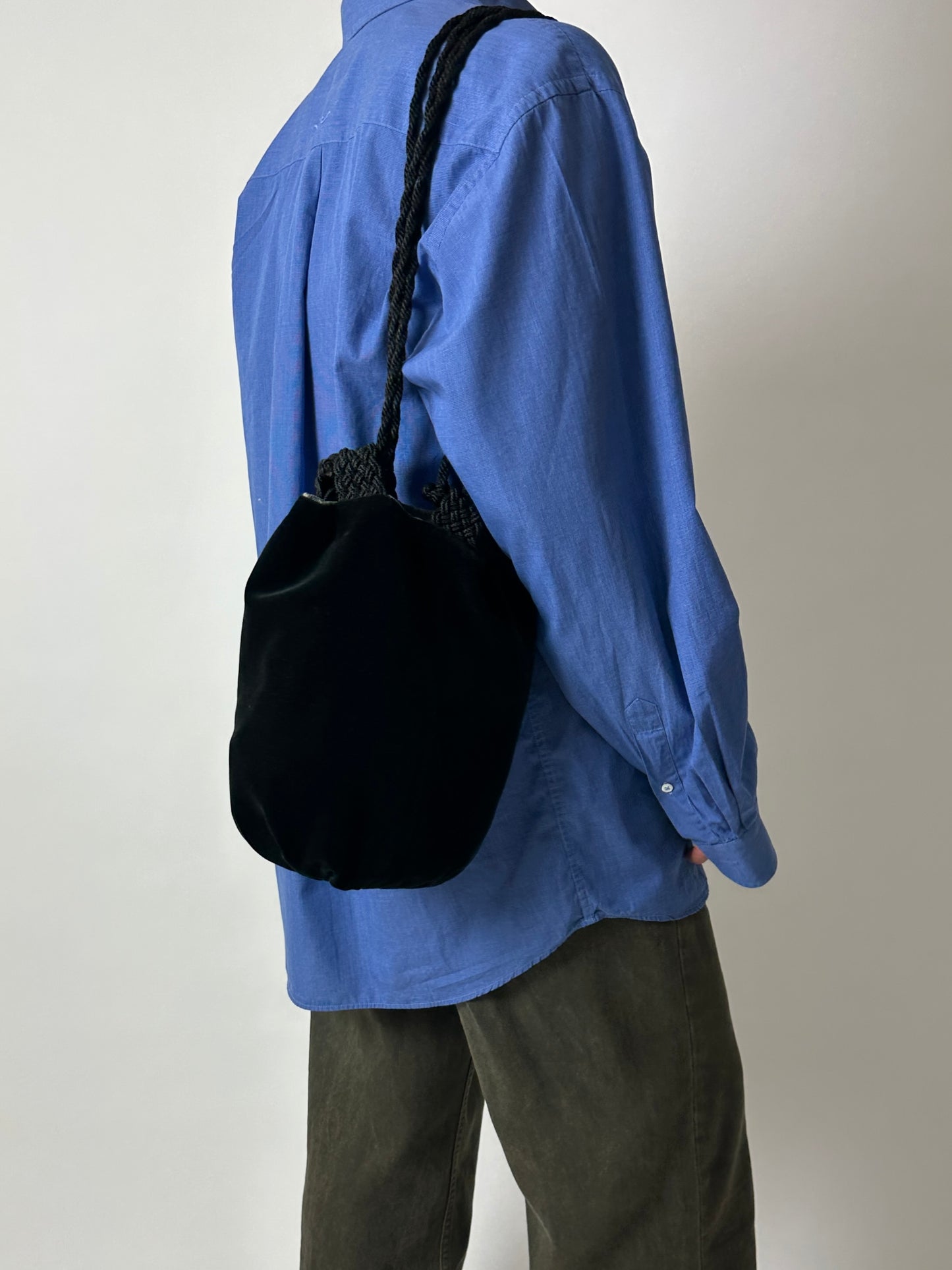 Handmade velvet bag | Black