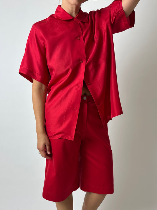 Long shorts | Red