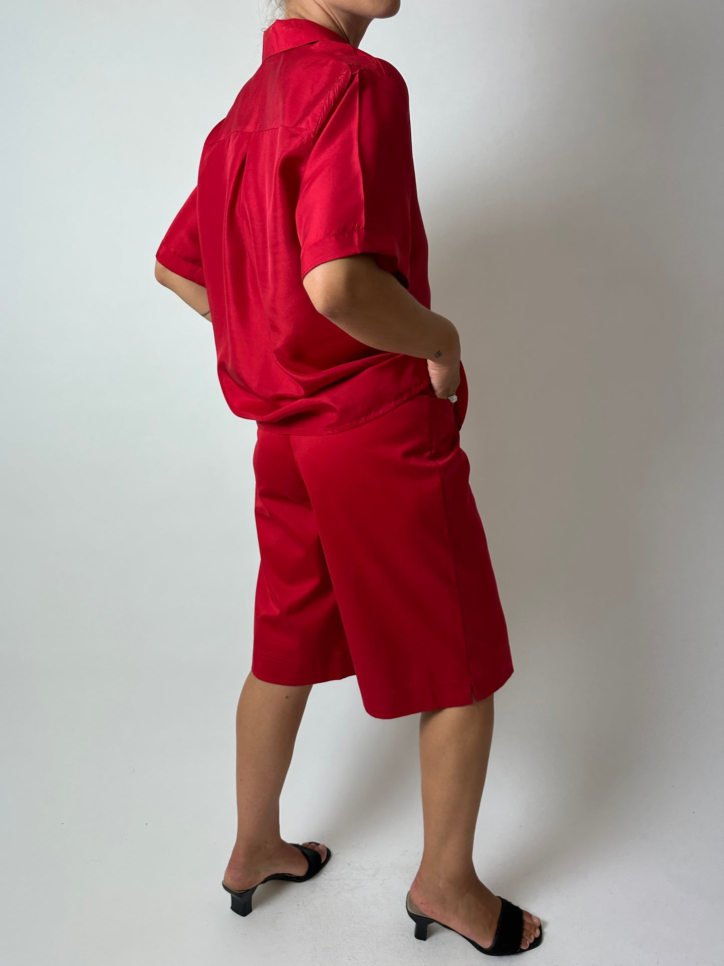 Long shorts | Red