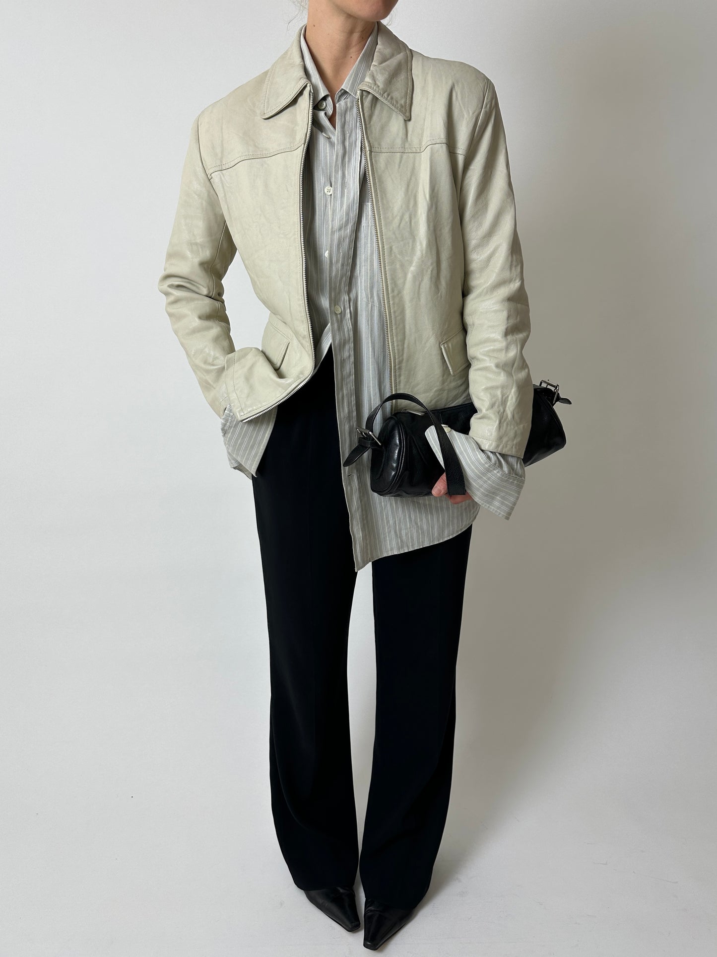 Leather fitted jacket | Stone