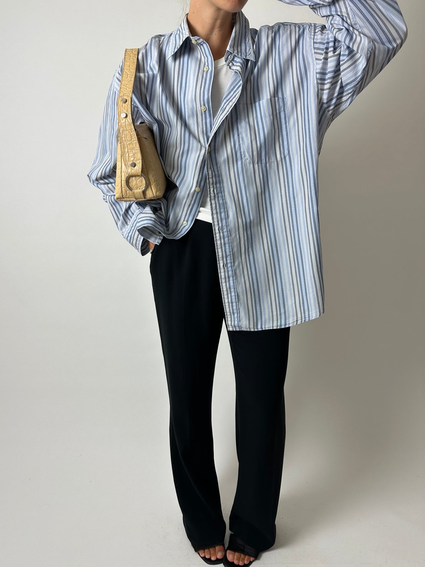 Oversized striped shirt | Off white | Blue