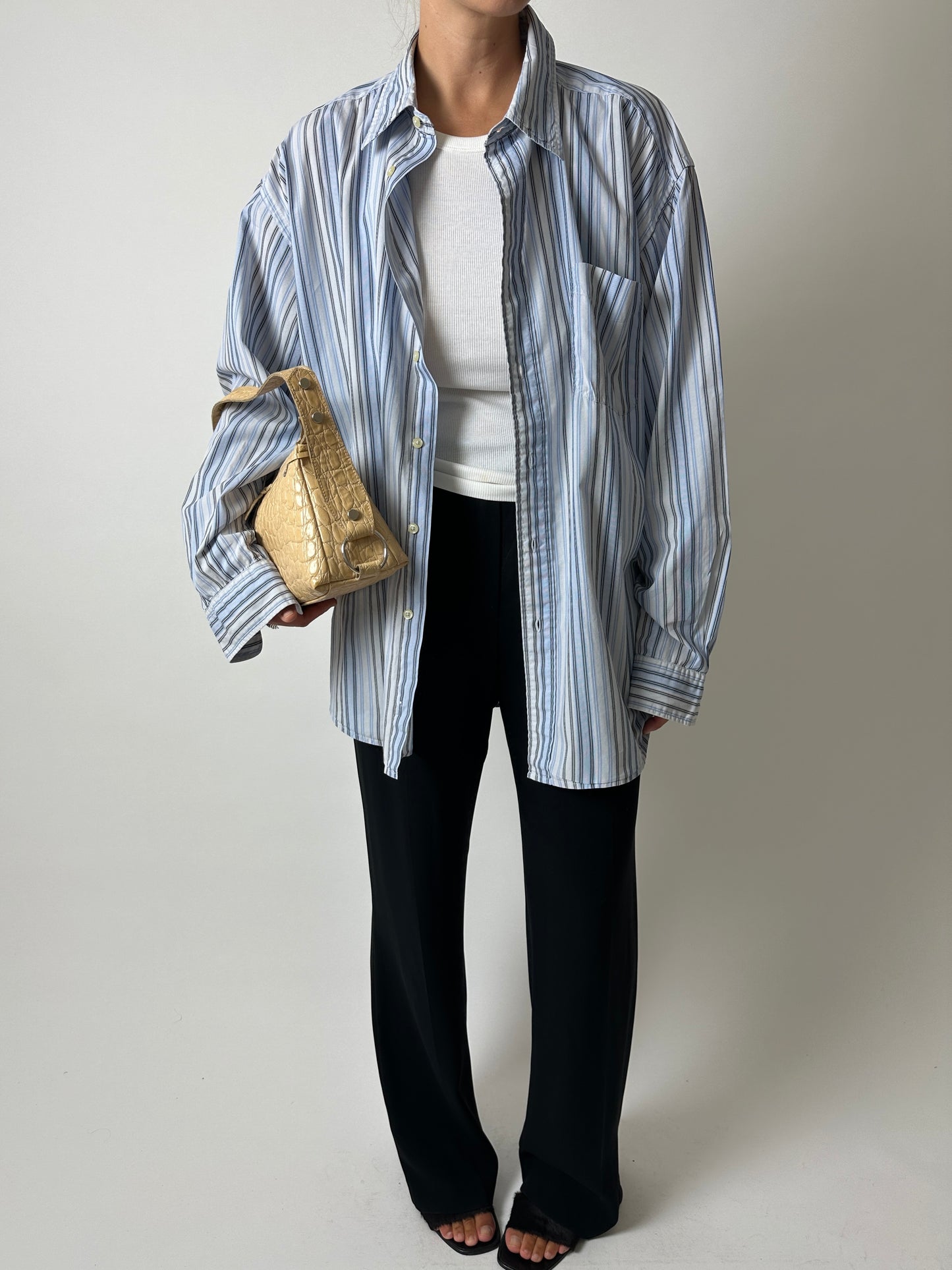 Oversized striped shirt | Off white | Blue