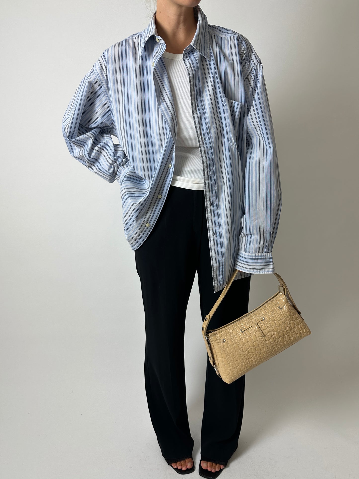 Oversized striped shirt | Off white | Blue