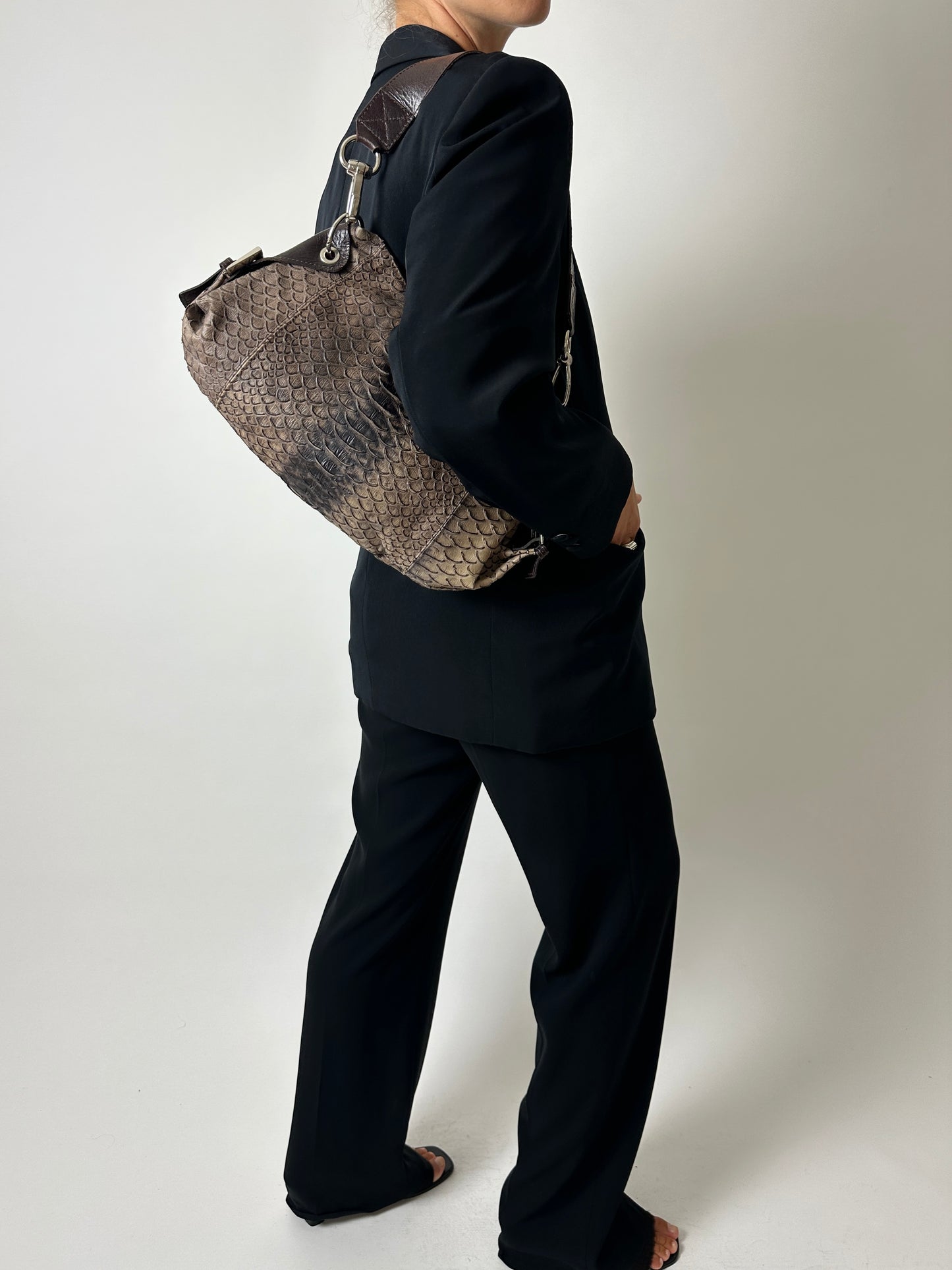 Snake embossed leather bag | Brown