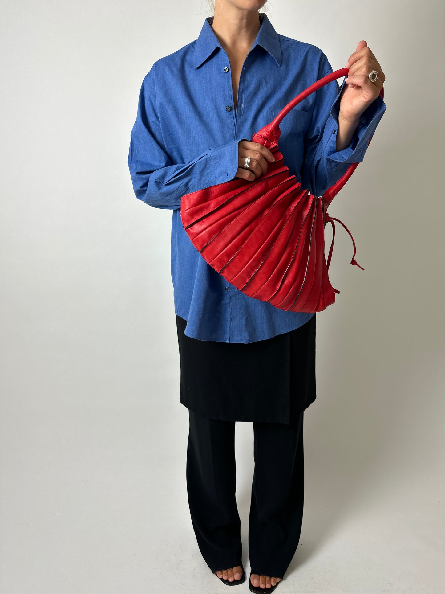 Leather pleated shoulder bag | Red