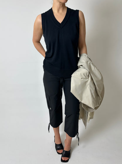 Cotton v-neck top | Dark blue