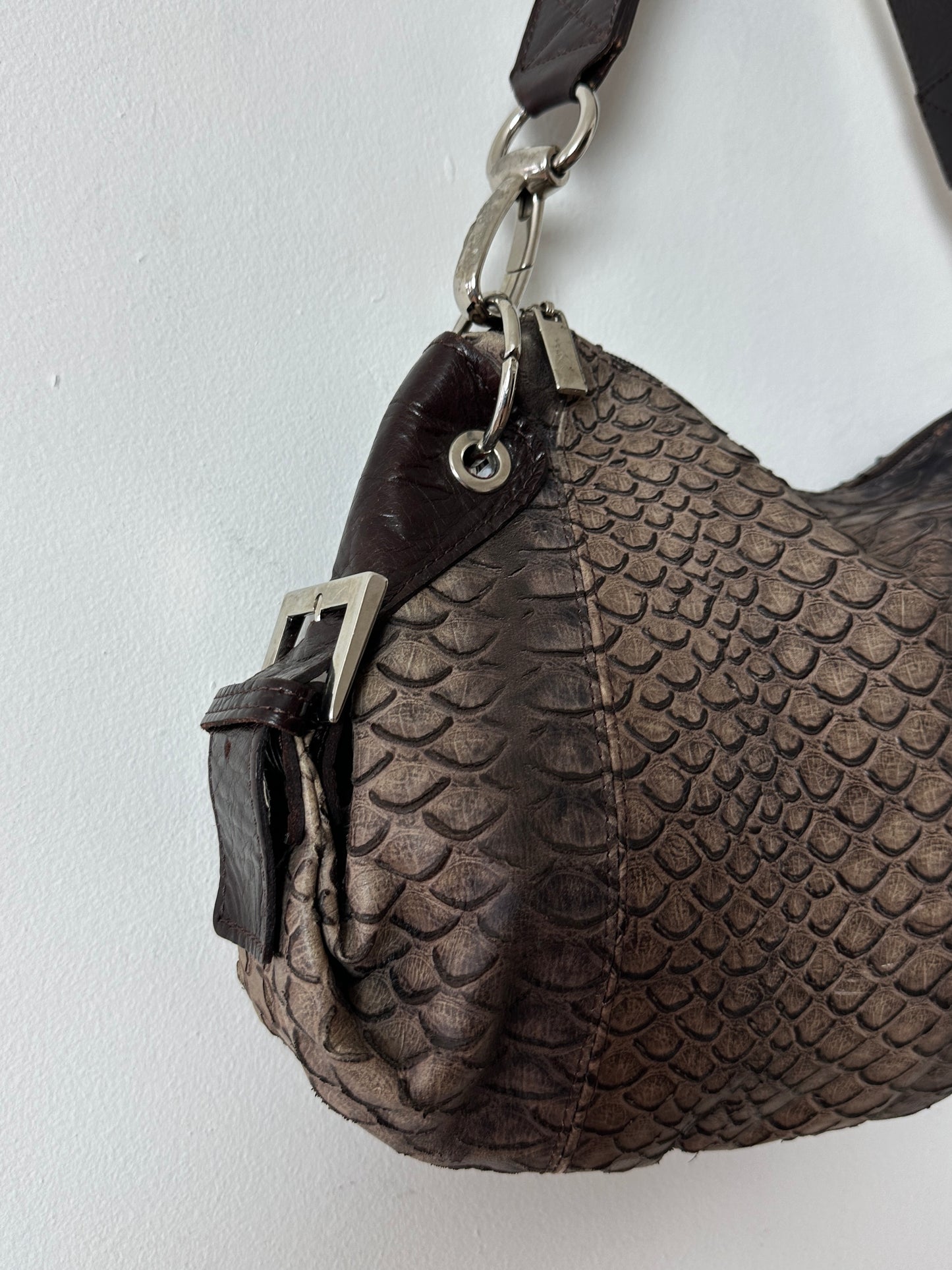 Snake embossed leather bag | Brown