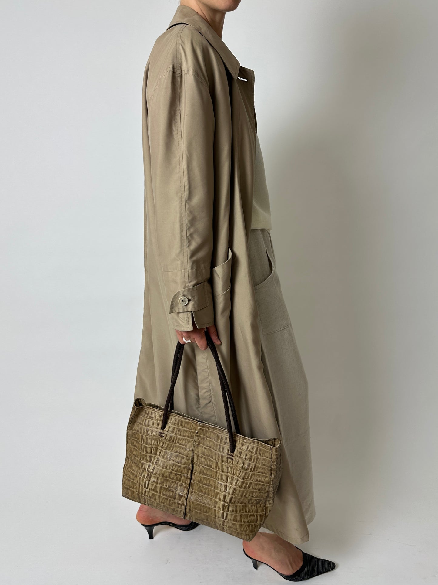 Long trench coat | Soft beige